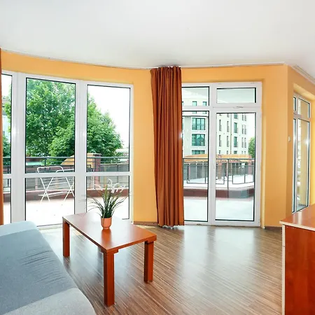 La Piazza Family Hotel Sluneční pobřeží