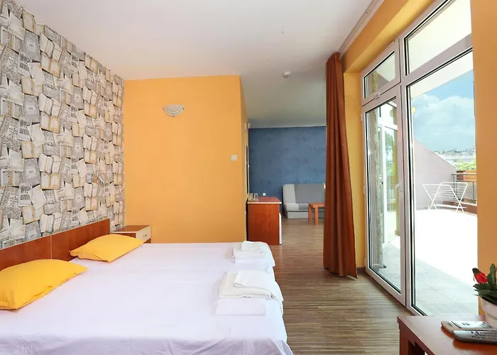 La Piazza Family 2* Sunny Beach